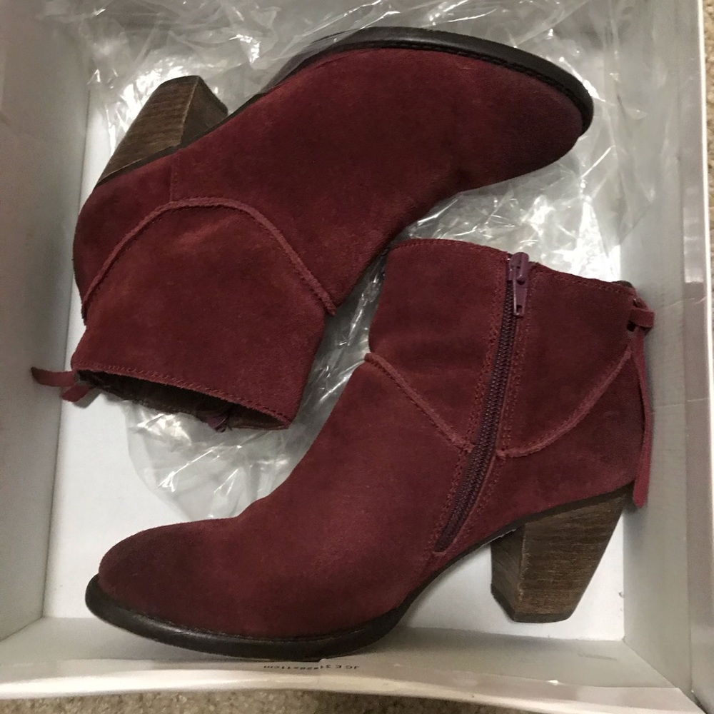 Steve Madden Booties